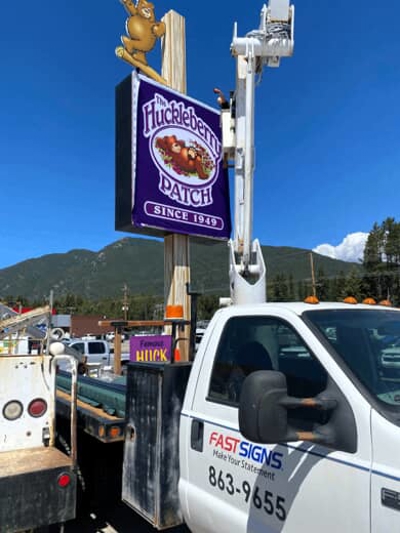 exterior signage Photo